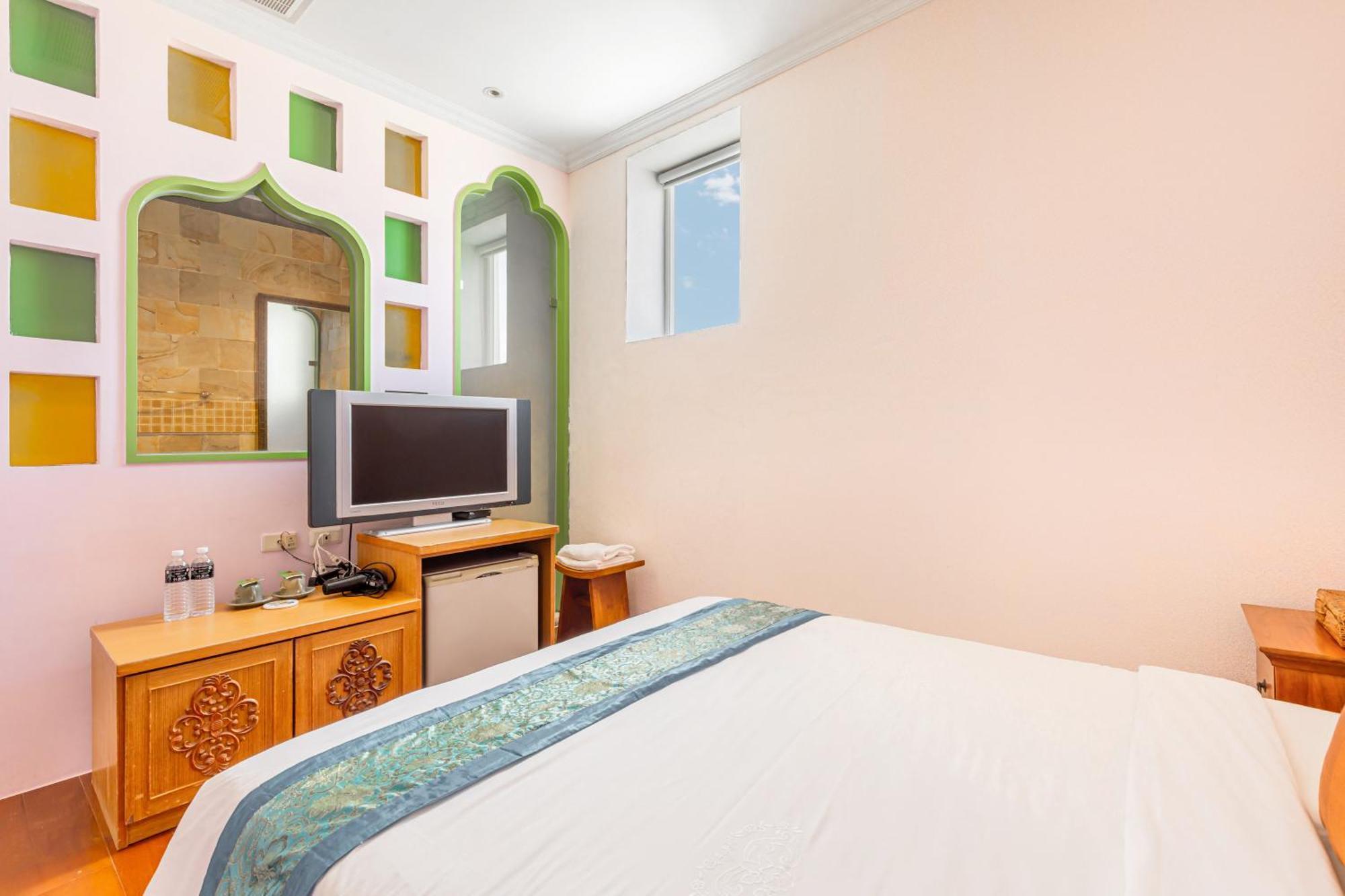 Golden Ocean Azure Hotel Kenting Esterno foto